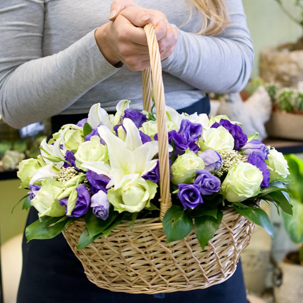 Корзина цветов 