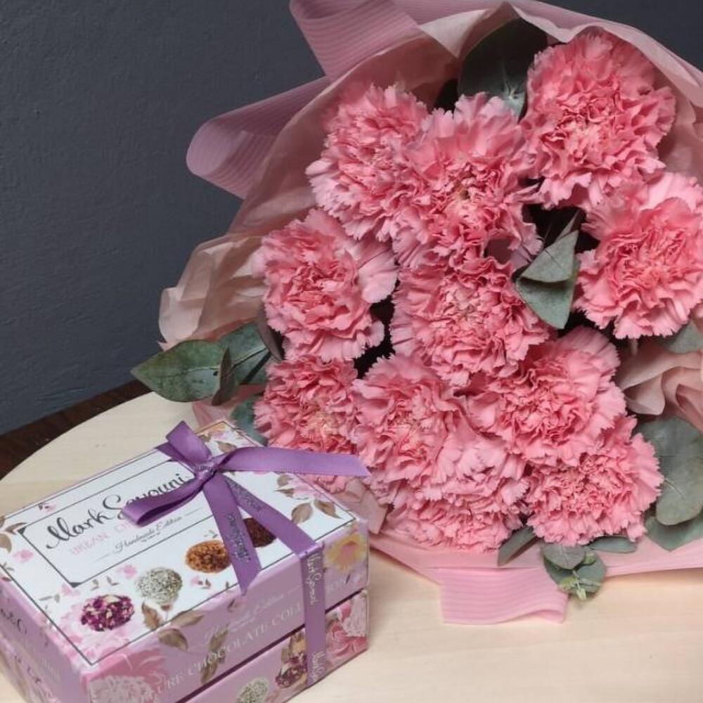 Букет «Карнейшн»