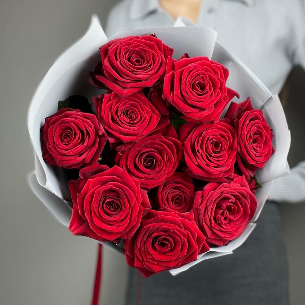 Букет из 11 красных голландских роз