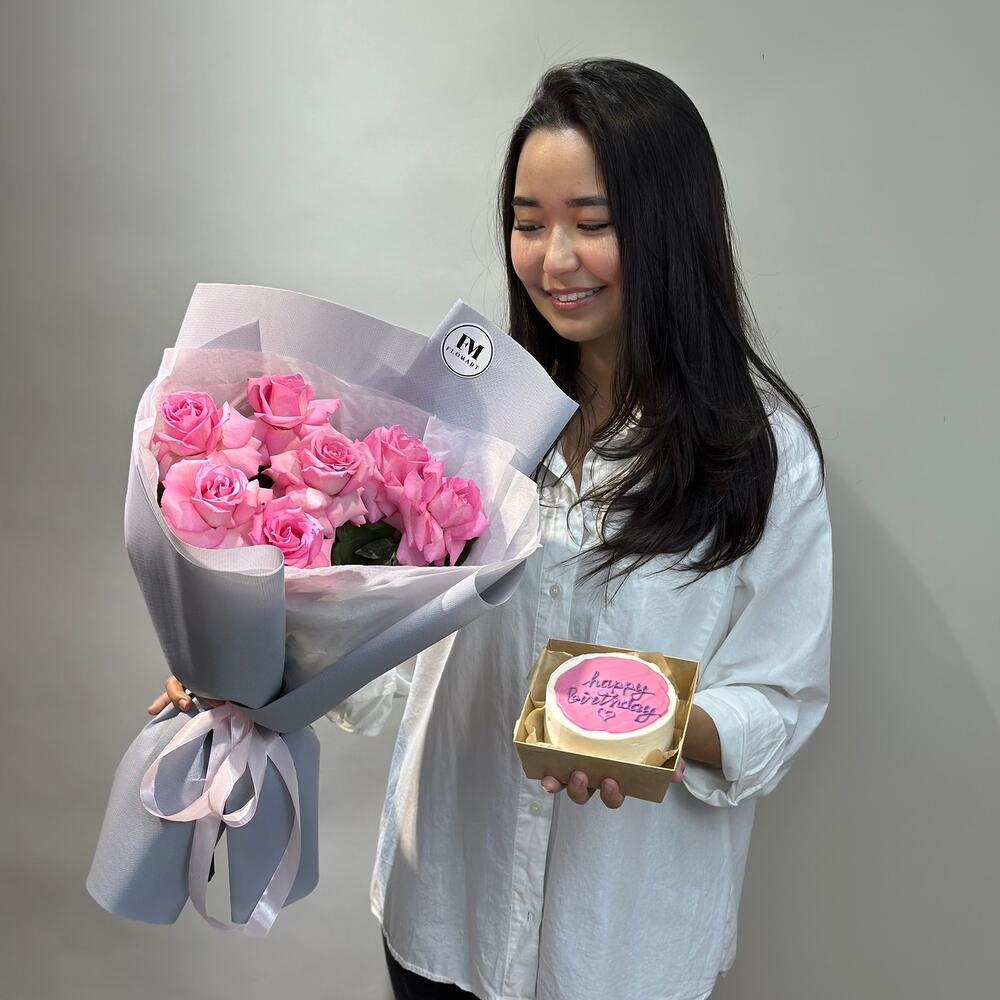 Комбо 7 роз + бенто торт